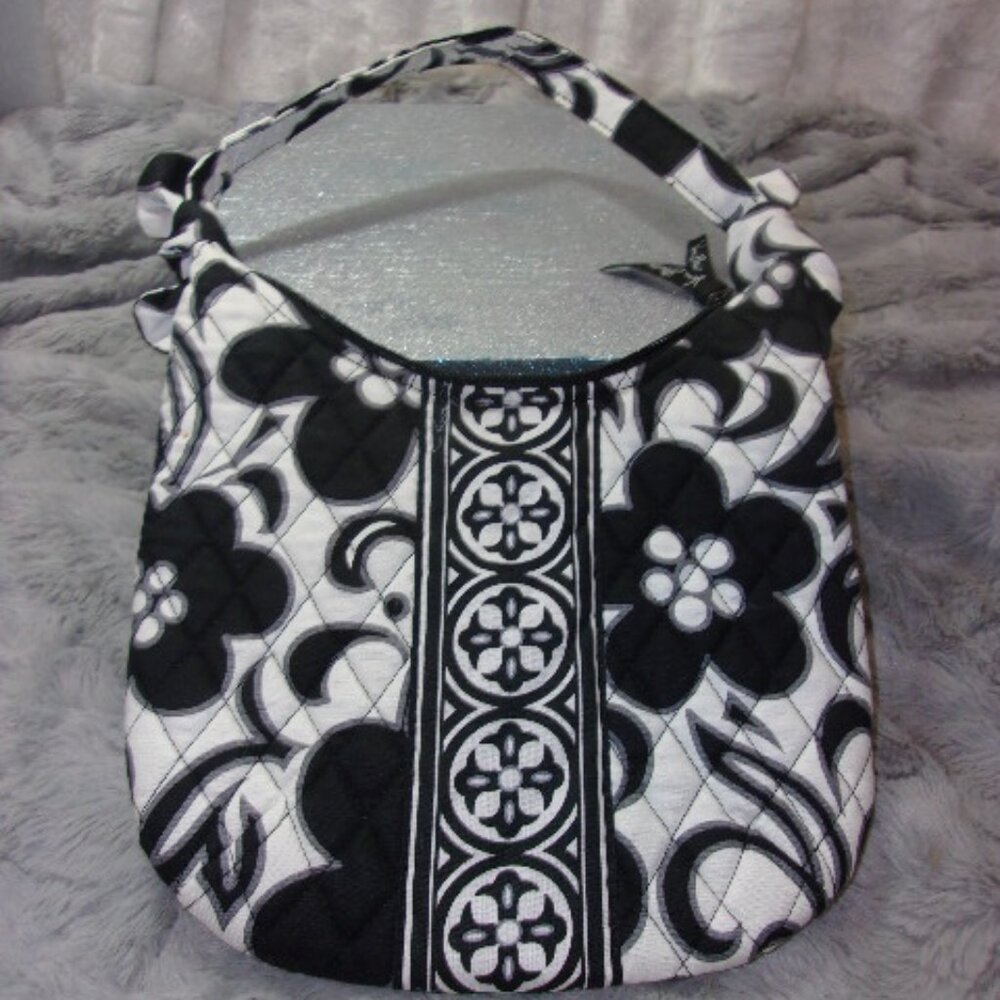 E-104 VERA BRADLEY NIGHT AND DAY QUILTED FLORAL SHOULDER/HANDBAG